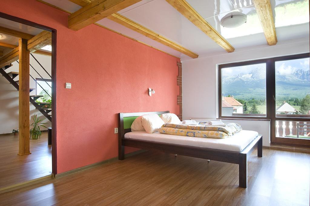 Penzion Rogalo Svit Chambre photo